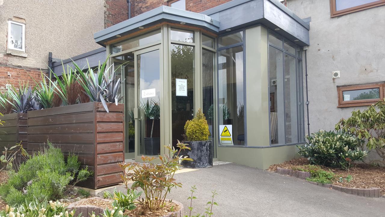 The Renishaw Rooms Exterior photo